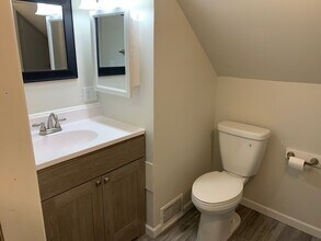 3131 Ravenwood Blvd in Toledo, OH - Building Photo - Building Photo