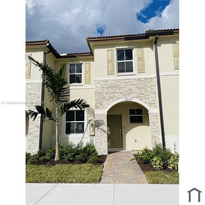 2663 SE 28th St in Homestead, FL - Building Photo