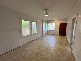 3907 Keanu St in Honolulu, HI - Building Photo