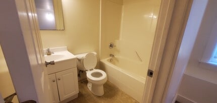 1111 High St in Bellingham, WA - Building Photo - Building Photo