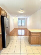18 Baldwin St, Unit 2A in Montclair, NJ - Building Photo - Building Photo
