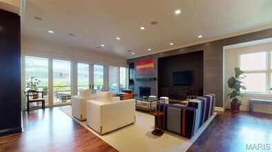155 Carondelet Plaza, Unit 505 in Clayton, MO - Building Photo - Building Photo