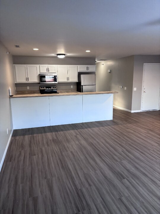 609 1st Ave SW in Cedar Rapids, IA - Building Photo