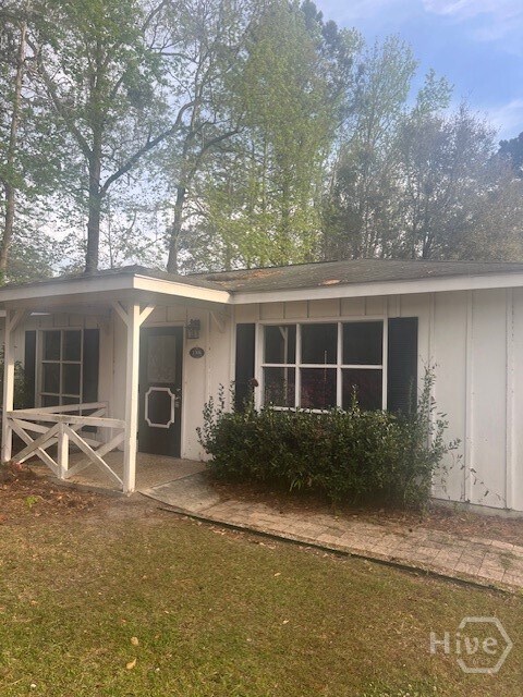 1306 US-80 in Bloomingdale, GA - Building Photo