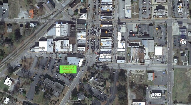 11 Market St in Barnesville, GA - Building Photo - Building Photo