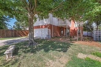 740 Fairlawn St in Allen, TX - Foto de edificio - Building Photo