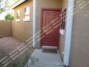 21829 N 40th Pl in Phoenix, AZ - Building Photo - Building Photo