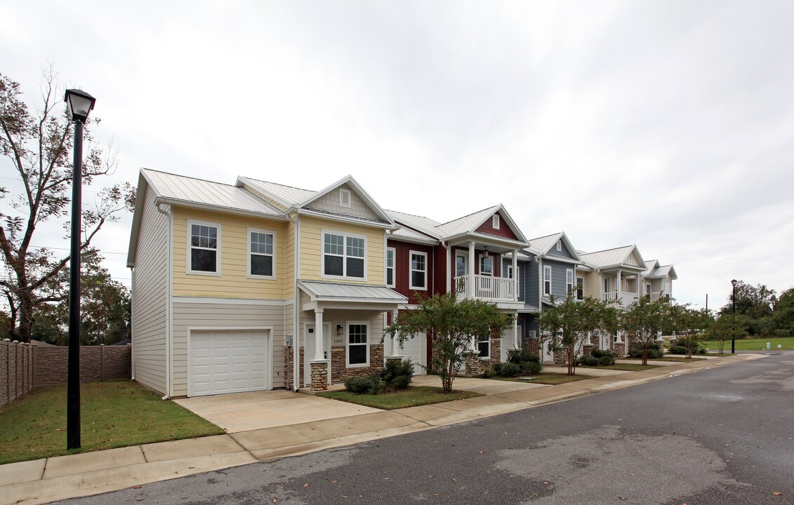 Element Townhomes in Gulfport, MS - Building Photo