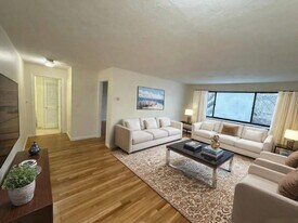 112 Dustin St, Unit 22 in Boston, MA - Building Photo