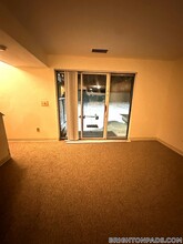 146 N Beacon St in Boston, MA - Building Photo - Building Photo