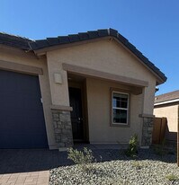 9829 W Monterey Way in Avondale, AZ - Building Photo