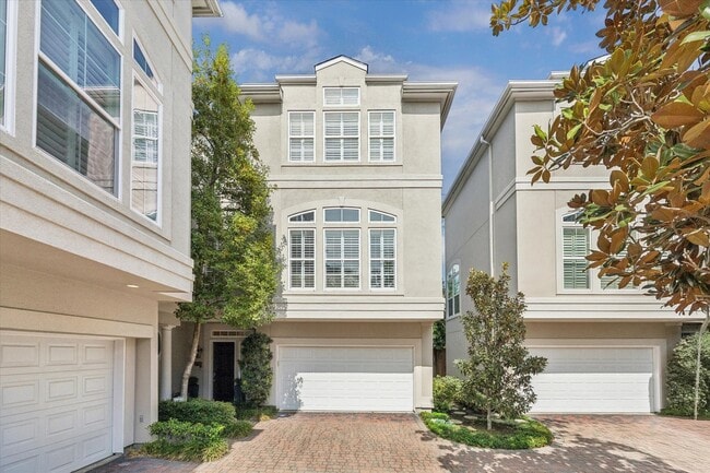 property at 2700 Wroxton Rd