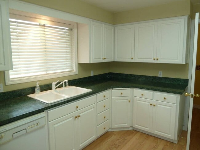 3923 Ibis St NE in Salem, OR - Building Photo - Building Photo