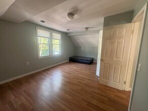 2803 S 8th St in Milwaukee, WI - Building Photo - Building Photo
