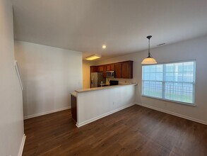 130 Pin Oak Ct in Easley, SC - Building Photo - Building Photo