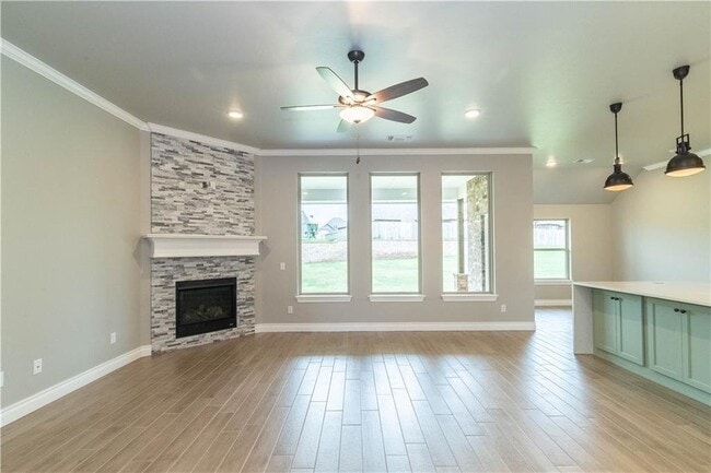 3125 Hunter Crest Dr in Edmond, OK - Building Photo - Building Photo