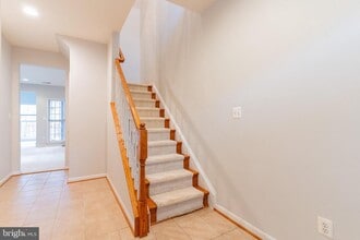 21927 Windy Oaks Square in Broadlands, VA - Building Photo - Building Photo