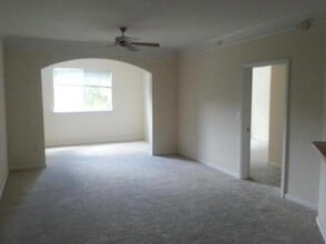 9901 Baywinds Blvd, Unit 3205 in West Palm Beach, FL - Building Photo - Building Photo