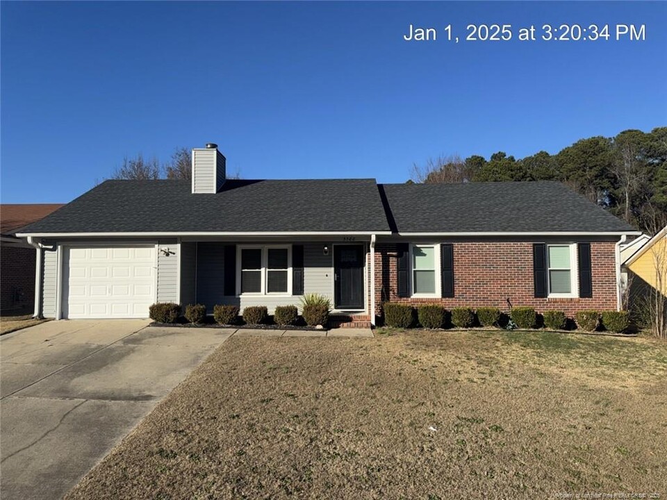 5566 Quietwood Pl in Fayetteville, NC - Building Photo