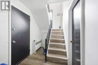 1219 Dorchester Ave in Ottawa, ON - Building Photo - Building Photo