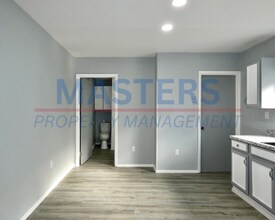 237 Yondota St in Toledo, OH - Building Photo - Building Photo