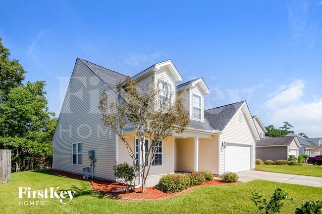 8281 Little Sydneys Way in North Charleston, SC - Building Photo - Building Photo