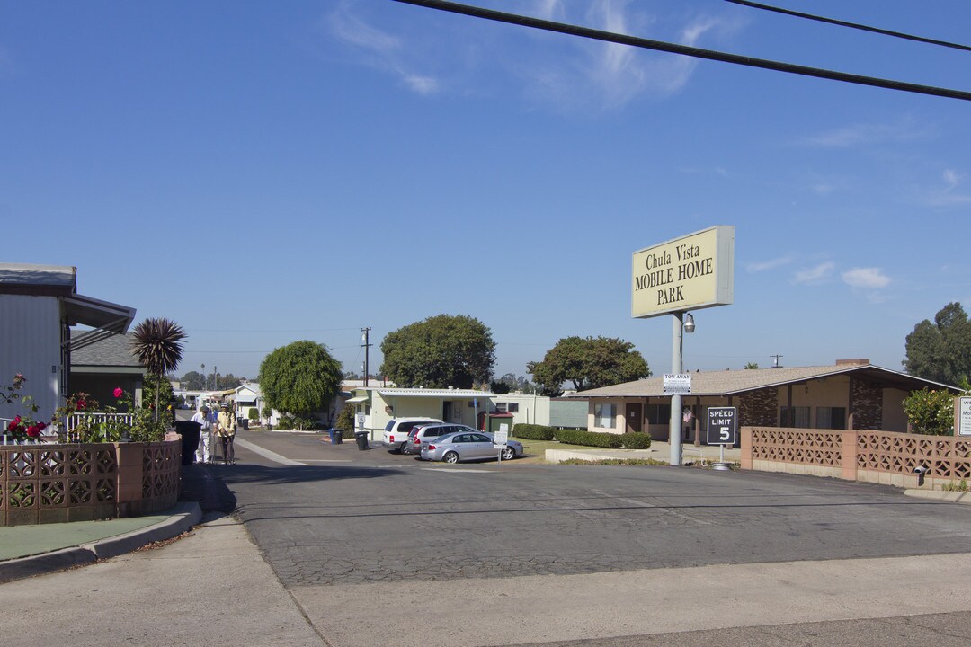 Chula Vista Mobile Home Park in Chula Vista, CA - Foto de edificio