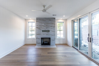 Carolina Terrace in Memphis, TN - Building Photo - Interior Photo