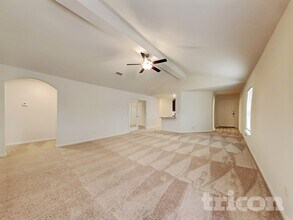 23048 Shakespeare Dr in Magnolia, TX - Foto de edificio - Building Photo