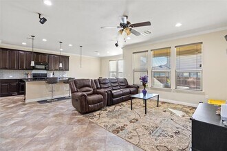 9404 Ocean Going Ct in Austin, TX - Building Photo - Building Photo