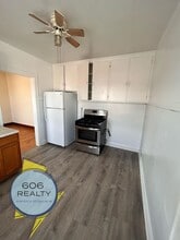 3153 N Long Ave in Chicago, IL - Building Photo - Building Photo