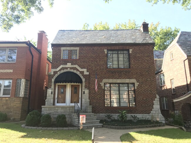 6266 Loran Avenue, Unit 6266 Loran Avenue in St. Louis, MO - Foto de edificio - Building Photo