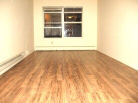 641 S Woodward St in Allentown, PA - Building Photo