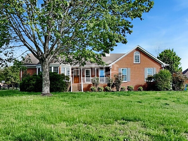 property at 217 Hickory Trl