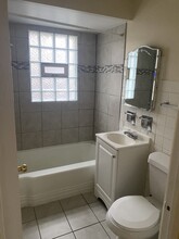 3106 Calwagner St, Unit B in Franklin Park, IL - Foto de edificio - Building Photo