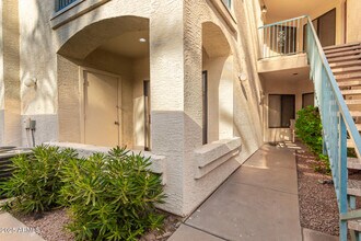 16715 E El Lago Blvd in Fountain Hills, AZ - Building Photo - Building Photo