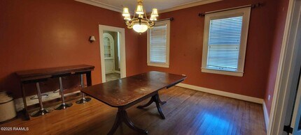 211 City Park Cir in New Iberia, LA - Building Photo - Building Photo