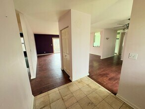 6N 730 Manor Rd in Itasca, IL - Building Photo - Building Photo