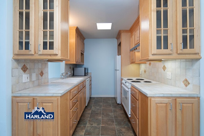 6455 La Jolla Blvd in San Diego, CA - Building Photo - Building Photo