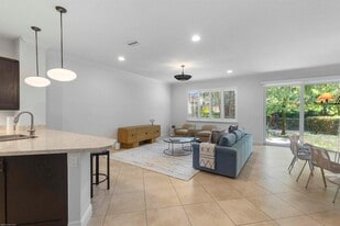 170 Sword Fern Pl in Wellington, FL - Building Photo