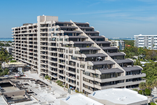 Oceansound in Key Biscayne, FL - Building Photo - Building Photo