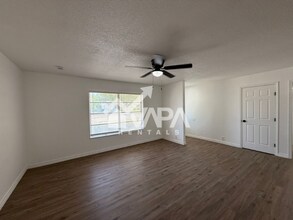 206 Covina Ave in San Antonio, TX - Building Photo - Building Photo