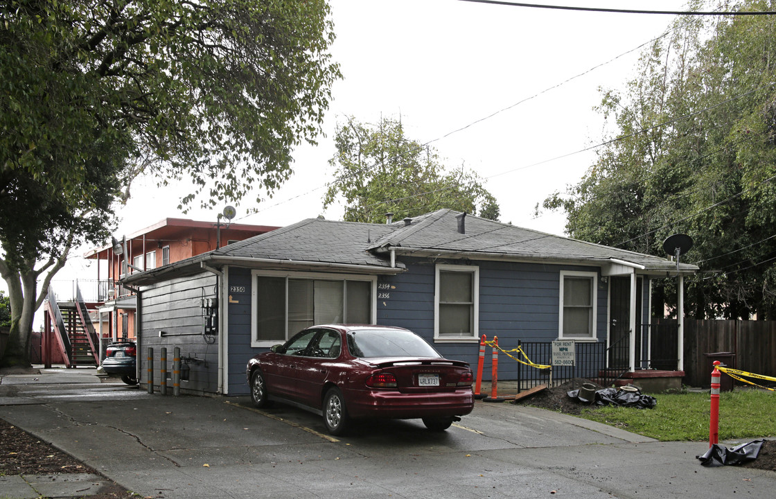 2350 83rd Ave in Oakland, CA - Building Photo