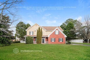 1645 Rose Pointe Dr in Loganville, GA - Building Photo