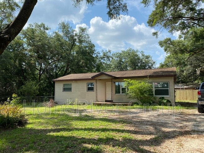 2401 NE 59th Pl in Ocala, FL - Building Photo - Building Photo