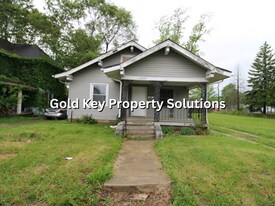 2319 Brown St in Anderson, IN - Building Photo