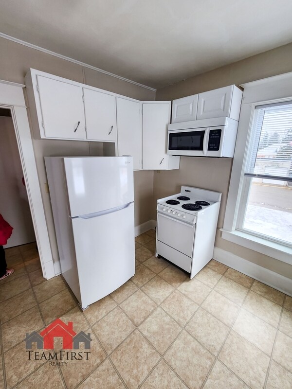 205 N Maple St in Black Creek, WI - Building Photo - Building Photo