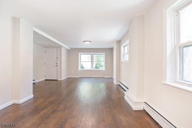 285 Orchard Terrace