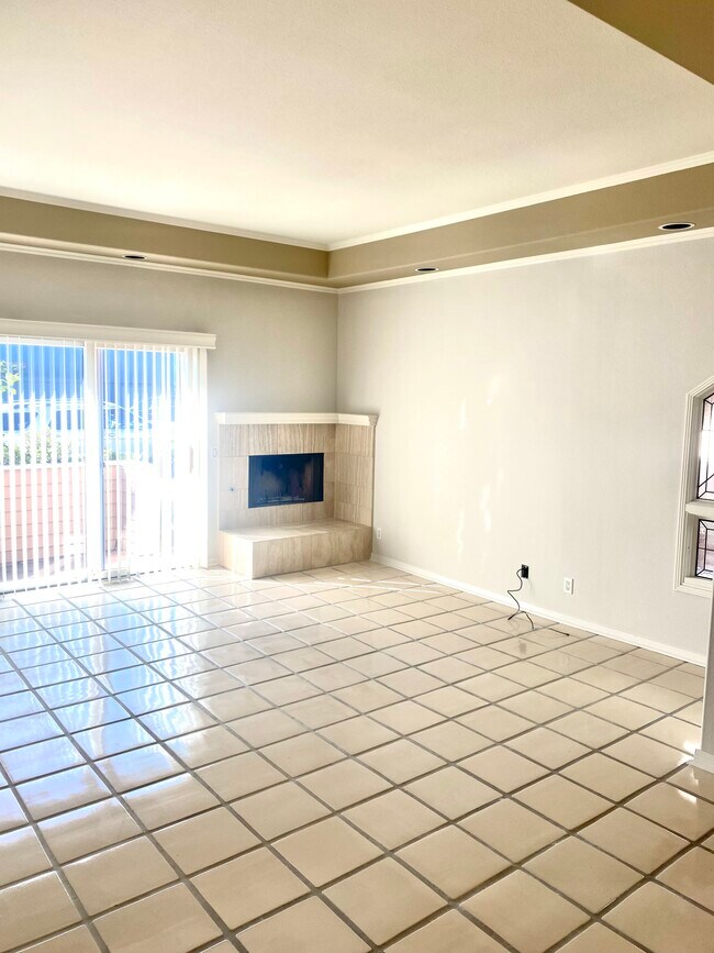 7629 Draper Ave, Unit 7629 Draper in La Jolla, CA - Foto de edificio - Building Photo