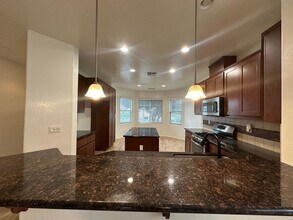 3633 W Harold Ave in Visalia, CA - Building Photo - Building Photo